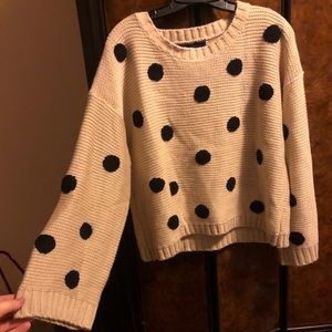 Polkadot sweater with bell sleeves